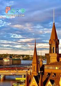 金发碧眼的小哥哥